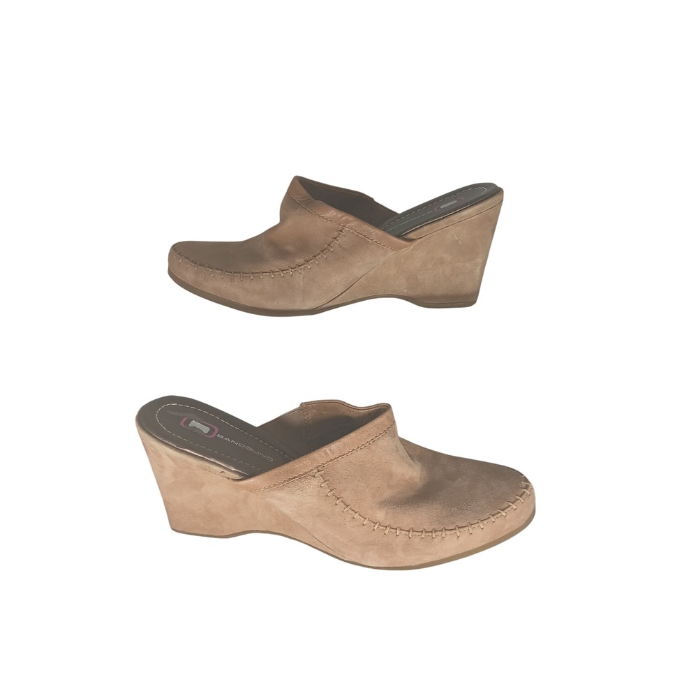 Bandolino Suede Wedge Mules 8.5 Tan Whipstitch Boho Office Casual Slip On Shoes